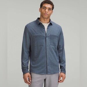 lululemon athletica Men's Soft Knit Overshirt. True Navy. Mens  Medium.